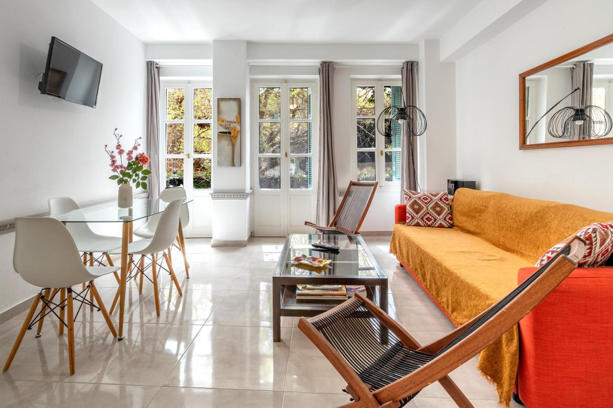 Psiri Gem From In Vivo Apartments- Spacious 1St Floor Apartment With Balcony In Athens' Historic Center Екстер'єр фото